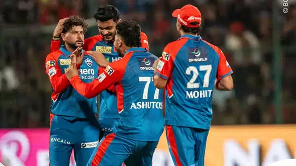 दिल्ली कैपिटल्स ने RCB को पटका, केएल राहुल ने खेली 93 रनों की धमाकेदार पारी दिल्ली कैपिटल्स ने RCB को पटका, केएल राहुल ने खेली 93 रनों की धमाकेदार पारी