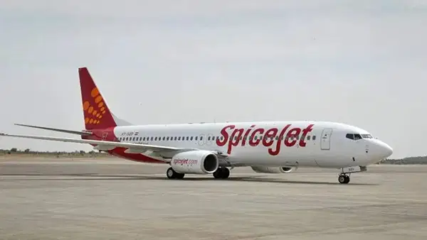 कलानिधि मारन का दावा, SpiceJet पर ब्याज समेत ₹400 करोड़ से अधिक का बकाया; पेमेंट को लेकर जारी है विवाद कलानिधि मारन का दावा, SpiceJet पर ब्याज समेत ₹400 करोड़ से अधिक का बकाया; पेमेंट को लेकर जारी है विवाद