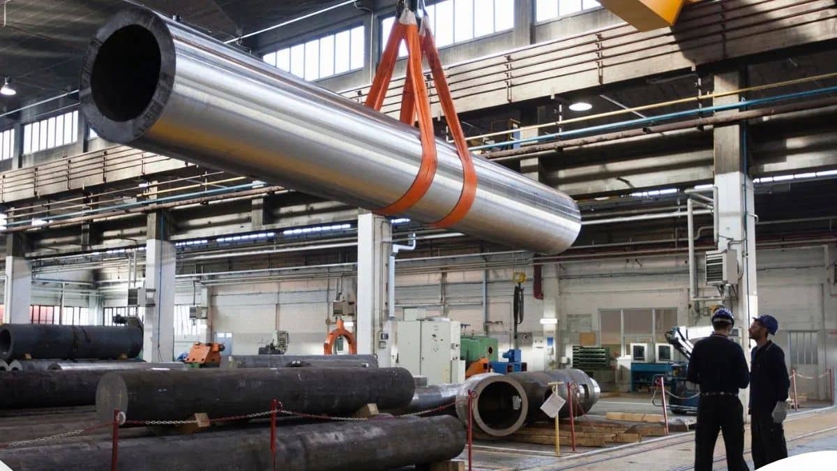 स्टील सेक्टर में आने वाली है IPO की लहर, अगले 10 महीनों में ₹7,000 करोड़ तक जुटाने की योजना में हैं ये कंपनियां स्टील सेक्टर में आने वाली है IPO की लहर, अगले 10 महीनों में ₹7,000 करोड़ तक जुटाने की योजना में हैं ये कंपनियां