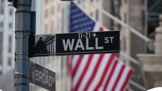 जोरदार तेजी के साथ खुला अमेरिकी बाजार, डॉव जोन्स 1300 अंक से अधिक चढ़ा; नैस्डैक 3 फीसदी उछला