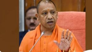 योगी कैबिनेट का बड़ा फैसला, पारिवारिक संपत्ति ट्रांसफर पर अब सिर्फ 5,000 रुपये स्टांप ड्यूटी