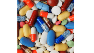 बीमार होना जेब पर पड़ेगा भारी! पेनकिलर, एंटीबायोटिक समेत 900 दवाएं होंगी महंगी; जानें कितना बढ़ेगा दाम  