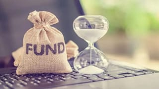 5 साल में इन 4 मिड कैप म्यूचुअल फंड्स ने दिया 25 फीसदी से अधिक का रिटर्न, जानें- कौन-कौन से फंड हैं शामिल