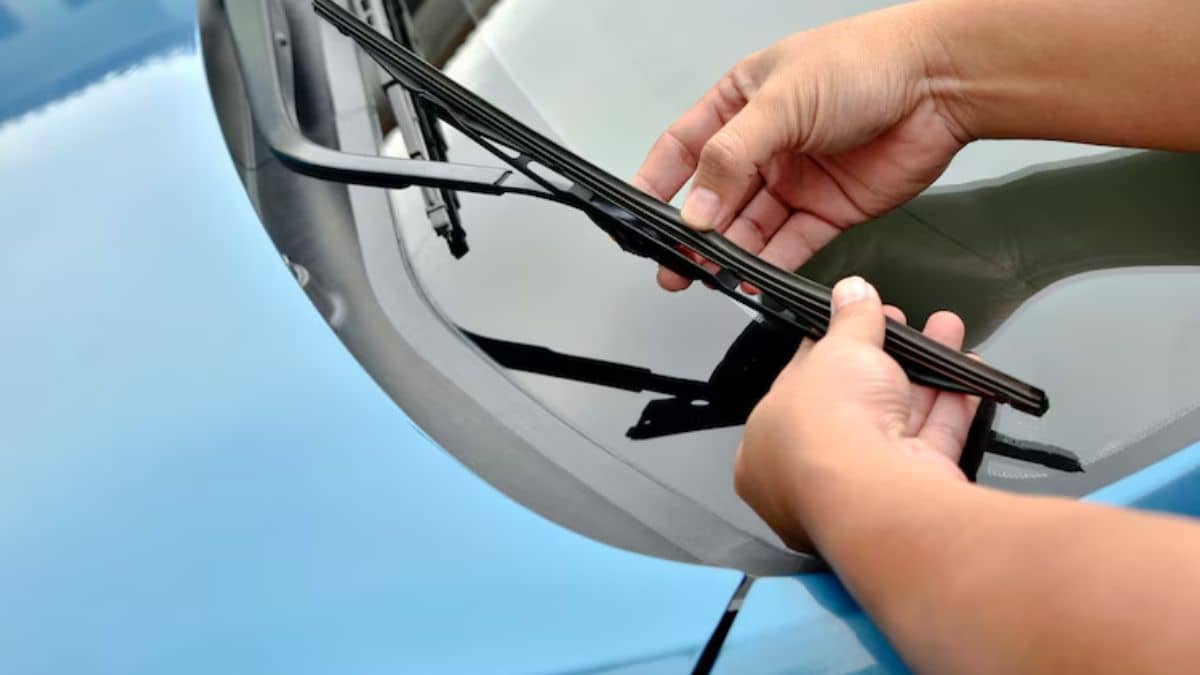 कार के लिए सही वाइपर कैसे चुनें? जानिए जरूरी बातें कार के लिए सही वाइपर कैसे चुनें? जानिए जरूरी बातें