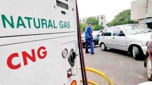 CNG और खाने बनाने वाले गैस की कीमतों में क्या आएगी गिरावट? 2 साल के निचले स्तर पर नेचुरल गैस की कीमत CNG और खाने बनाने वाले गैस की कीमतों में क्या आएगी गिरावट? 2 साल के निचले स्तर पर नेचुरल गैस की कीमत