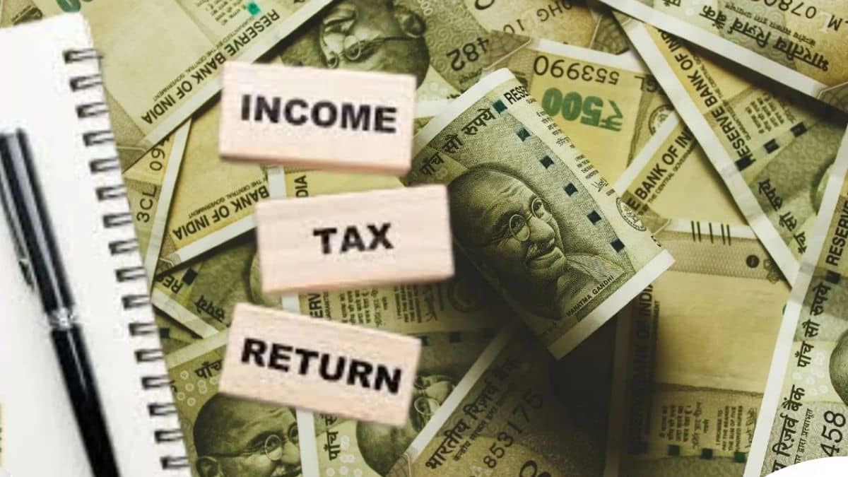 Income Tax Act 2025: जनवरी तक आएंगे नए ITR फॉर्म, अप्रैल 2026 से लागू होंगे नए नियम Income Tax Act 2025: जनवरी तक आएंगे नए ITR फॉर्म, अप्रैल 2026 से लागू होंगे नए नियम