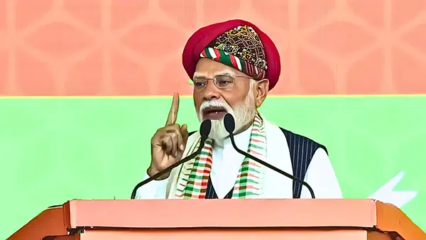 पीएम मोदी ने पाकिस्तान को दी अब तक की सबसे खतरनाक वॉर्निंग! “चैन की रोटी खाओ वरना गोली…” पीएम मोदी ने पाकिस्तान को दी अब तक की सबसे खतरनाक वॉर्निंग! “चैन की रोटी खाओ वरना गोली…”