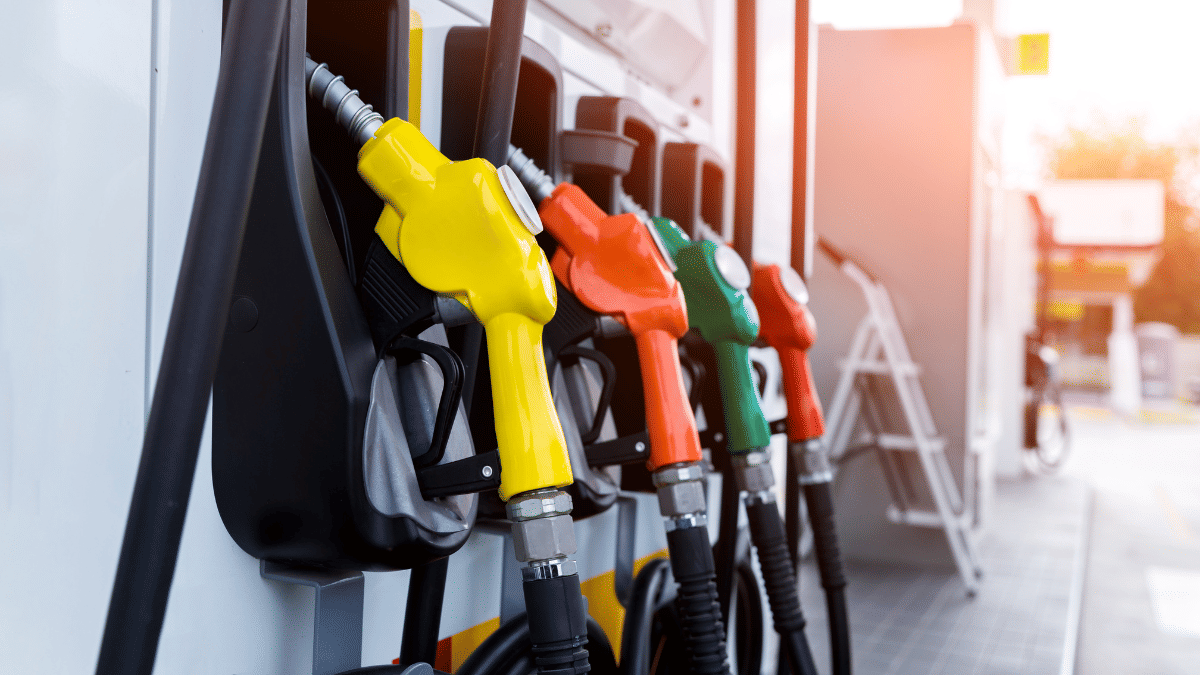 Petrol Diesel Price Cut: सस्ता हुआ पेट्रोल-डीजल, ₹5 प्रति लीटर तक घटे दाम, इस तेल कंपनी ने कम किए रेट Petrol Diesel Price Cut: सस्ता हुआ पेट्रोल-डीजल, ₹5 प्रति लीटर तक घटे दाम, इस तेल कंपनी ने कम किए रेट