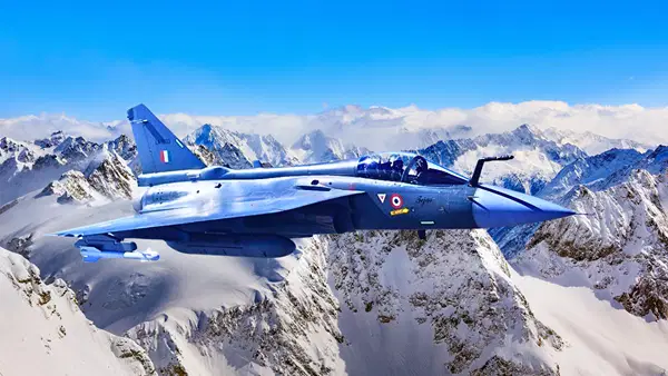 HAL Tejas MK1A भारत का स्वदेशी राफेल, अमेरिकी F-16 और चीनी JF-17 को चुटकियों में चटा देगा धूल HAL Tejas MK1A भारत का स्वदेशी राफेल, अमेरिकी F-16 और चीनी JF-17 को चुटकियों में चटा देगा धूल