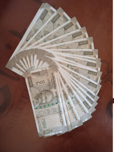 भारतीय करेंसी में होता है खास मैटेरियल, जानें कैसे बनता है 500 का नोट