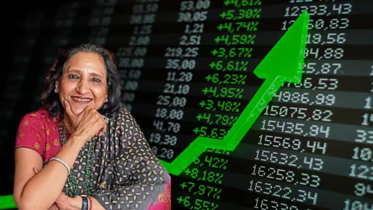 चीते की तरह भागा रेखा झुनझुनवाला का ये चहेता स्टॉक, एक दिन में 11% उछला, ब्लॉक डील ने फूंकी जान चीते की तरह भागा रेखा झुनझुनवाला का ये चहेता स्टॉक, एक दिन में 11% उछला, ब्लॉक डील ने फूंकी जान