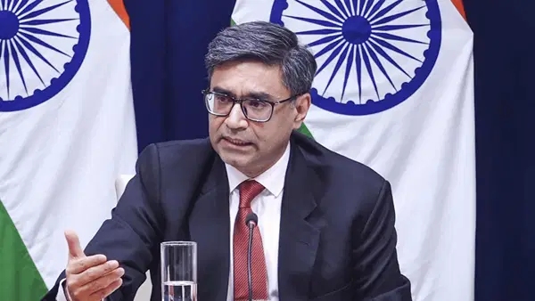 ब्रिटेन ने होर्मुज को फिर से खोलने पर बातचीत के लिए भारत को किया आमंत्रित, विदेश सचिव विक्रम मिसरी होंगे शामिल ब्रिटेन ने होर्मुज को फिर से खोलने पर बातचीत के लिए भारत को किया आमंत्रित, विदेश सचिव विक्रम मिसरी होंगे शामिल