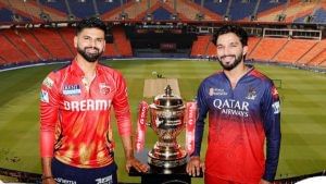 IPL 2025 Final RCB vs PBKS: क्रीज पर जमे विराट, 100 रन के करीब RCB IPL 2025 Final RCB vs PBKS: क्रीज पर जमे विराट, 100 रन के करीब RCB