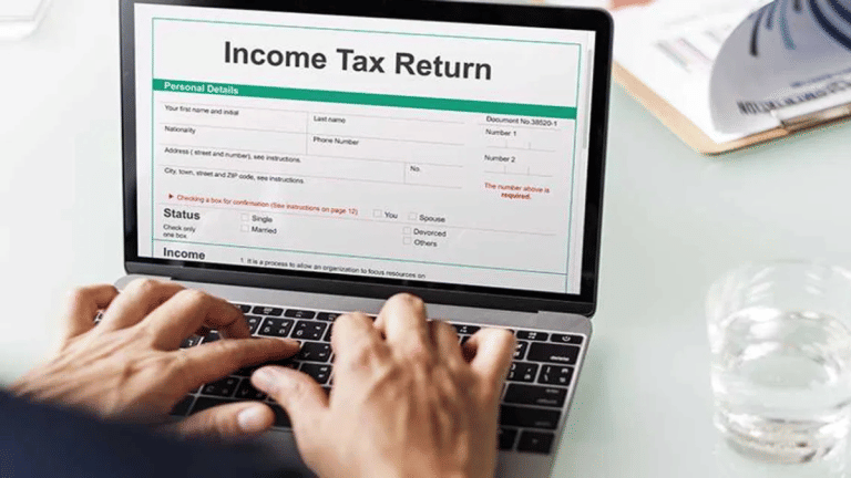 ITR Filing 2026-27 से पहले तैयार रखें ये जरूरी डॉक्यूमेंट, नहीं होगी रिफंड और टैक्स की परेशानी