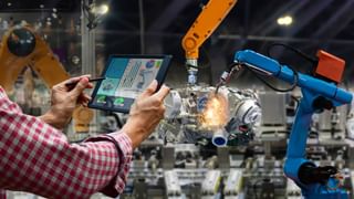 तीन महीने के सबसे धीमी रफ्तार पर पहुंचा PMI मैन्युफैक्चरिंग, लेकिन सर्विस सेक्टर से उम्मीदें बरकरार