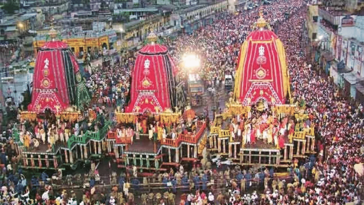 पुरी में गुंडिचा मंदिर के पास मची भगदड़, 3 श्रद्धालुओं की मौत, 50 के करीब घायल पुरी में गुंडिचा मंदिर के पास मची भगदड़, 3 श्रद्धालुओं की मौत, 50 के करीब घायल
