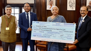 SBI ने सरकार को दिया रिकॉर्ड डिविडेंड, केंद्र के खजाने में आए 8,076 करोड़ रुपये, ब्याज से आय भी बढ़ी SBI ने सरकार को दिया रिकॉर्ड डिविडेंड, केंद्र के खजाने में आए 8,076 करोड़ रुपये, ब्याज से आय भी बढ़ी