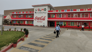 Coca Cola की बॉटलर कंपनी SLMG 8500 करोड़ का करेगी निवेश, यूपी-बिहार के इन शहरों में खुलेंगे नए प्लांट Coca Cola की बॉटलर कंपनी SLMG 8500 करोड़ का करेगी निवेश, यूपी-बिहार के इन शहरों में खुलेंगे नए प्लांट