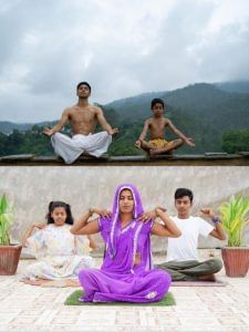 स्वस्थ फेफड़ों के लिए करें ये 5 योगासन