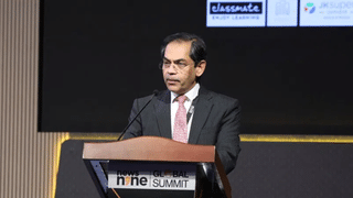 UAE में रह रहे 35 लाख से अधिक भारतीय, 2024 में दोनो देशों के बीच 8 लाख करोड़ का ट्रेड, जानें क्यों हैं संबंध खास 