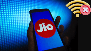 Reliance Jio की इंटरनेट, कॉलिंग और ब्रॉडबैंड में आई दिक्कत, हजारों यूजर्स परेशान