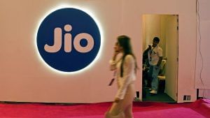 Jio का ‘5G Formula’ हिट! मुकेश अंबानी की JPL का प्रॉफिट 25 फीसदी बढ़ा, मुनाफे की हुई बारिश Jio का ‘5G Formula’ हिट! मुकेश अंबानी की JPL का प्रॉफिट 25 फीसदी बढ़ा, मुनाफे की हुई बारिश