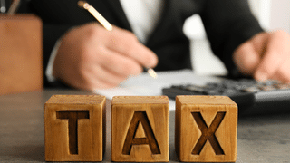 TDS और TCS में क्या है अंतर, जानें कब और कितना देना पड़ता है टैक्स