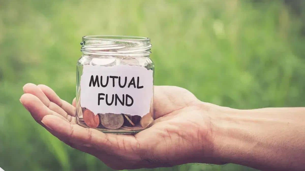 इन स्मॉलकैप म्यूचुअल फंड्स का कंसिस्टेंसी स्कोर कमजोर, लेकिन 5 साल का परफॉर्मेंस है दमदार; देखें लिस्ट इन स्मॉलकैप म्यूचुअल फंड्स का कंसिस्टेंसी स्कोर कमजोर, लेकिन 5 साल का परफॉर्मेंस है दमदार; देखें लिस्ट