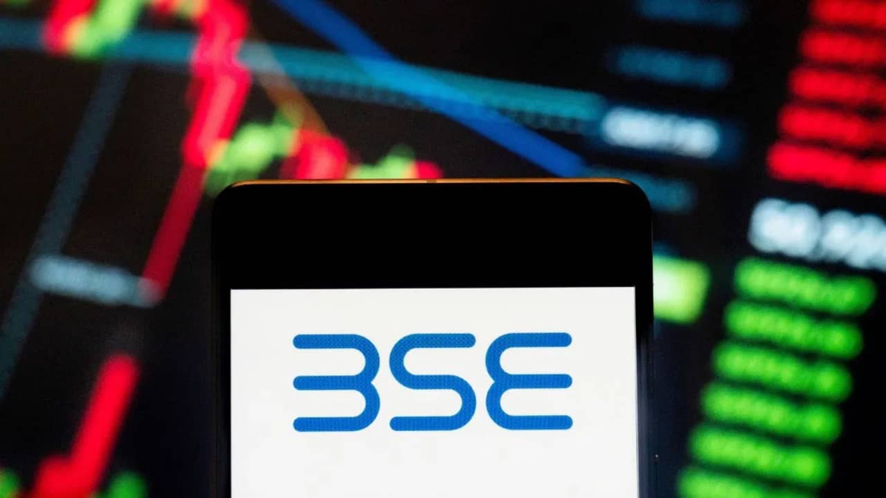 BSE में अभी कितना बचा है दम? 103 फीसदी मुनाफे के बाद भी गिरा शेयर, एक्सपर्ट ने दी ये जोरदार सलाह BSE में अभी कितना बचा है दम? 103 फीसदी मुनाफे के बाद भी गिरा शेयर, एक्सपर्ट ने दी ये जोरदार सलाह
