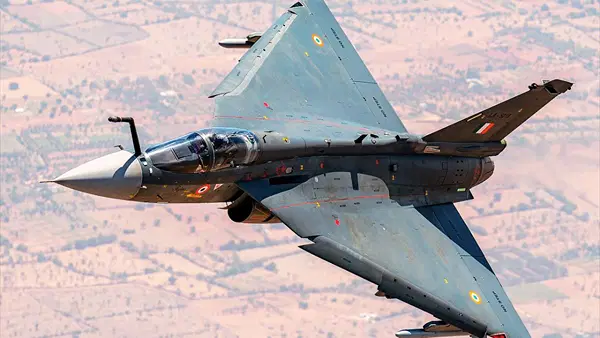 97 नए TEJAS! HAL की ऐतिहासिक डील; सरकार ने LCA Mark 1A फाइटर जेट की खरीद को दी मंजूरी 97 नए TEJAS! HAL की ऐतिहासिक डील; सरकार ने LCA Mark 1A फाइटर जेट की खरीद को दी मंजूरी