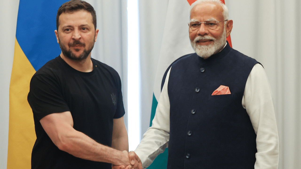 ट्रंप-पुतिन वार्ता से पहले जेलेंस्की का PM मोदी को फोन! अमेरिका साथ, फिर भारत से क्या चाहता है यूक्रेन?