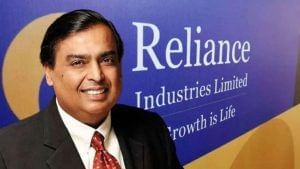 RIL AGM Expectations: निवेशकों को JIO के IPO पर अपडेट की उम्मीद, जानें- किन सेक्टर्स पर रह सकता है फोकस RIL AGM Expectations: निवेशकों को JIO के IPO पर अपडेट की उम्मीद, जानें- किन सेक्टर्स पर रह सकता है फोकस