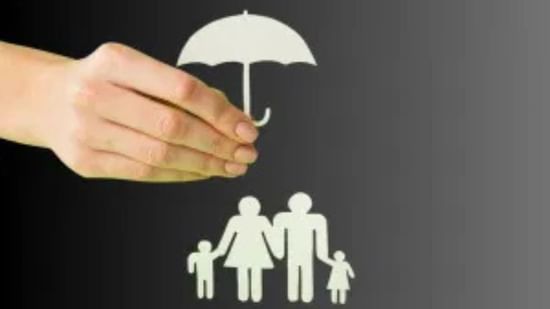 Top-Best के इस झांसे में कहीं आप न फंस जाना, Insurance लेते समय Top-Best Ranking का चक्कर न पड़ जाए महंगा