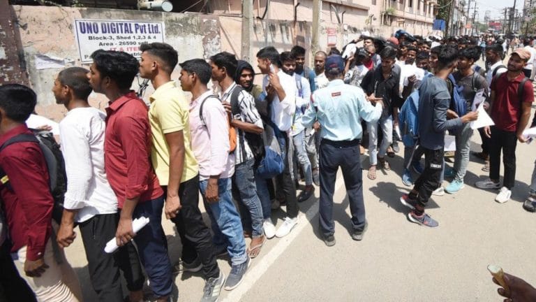 11 महीने के हाई पर बेरोजगारी, मई में 5.5 फीसदी पहुंचा रेट; जानें इकोनॉमी पर क्या होगा असर