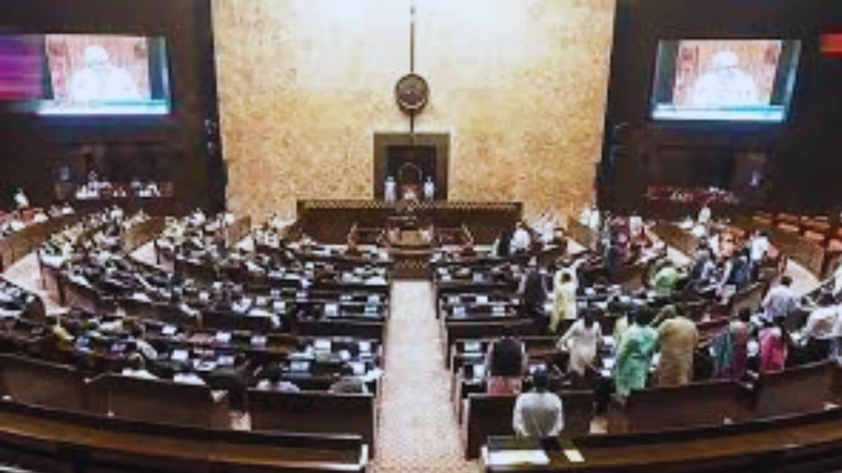 9 सितंबर को होगा उपराष्ट्रपति पद का चुनाव, 21 अगस्त तक करना होगा नामांकन 9 सितंबर को होगा उपराष्ट्रपति पद का चुनाव, 21 अगस्त तक करना होगा नामांकन