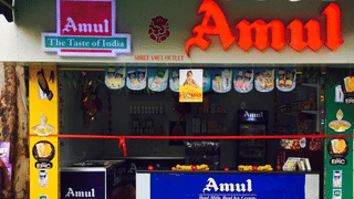 घी, पनीर, मक्खन से आइसक्रीम तक, Amul ने 700 से ज्यादा प्रोडक्ट्स की कीमतों में की कटौती, जानें कितनी होगी बचत