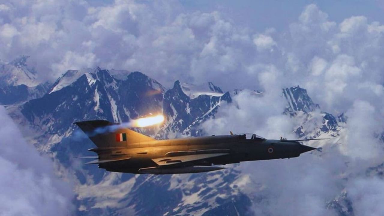 1965 से लेकर कारगिल तक हर बार पाकिस्तान को किया नेस्तनाबूद, 62 साल बाद MiG 21 को वायु सेना ने ऐसे दी विदाई