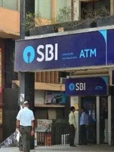 SBI ATM और IMPS नए चार्ज, बड़ी रकम निकालना अब महंगी