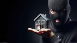 ई-ऑक्शन में सस्ते घर खरीदने का सोच रहे हैं आप? कहीं हो न जाएं धोखाधड़ी का शिकार; जान लें ठगों के पैंतरे alt