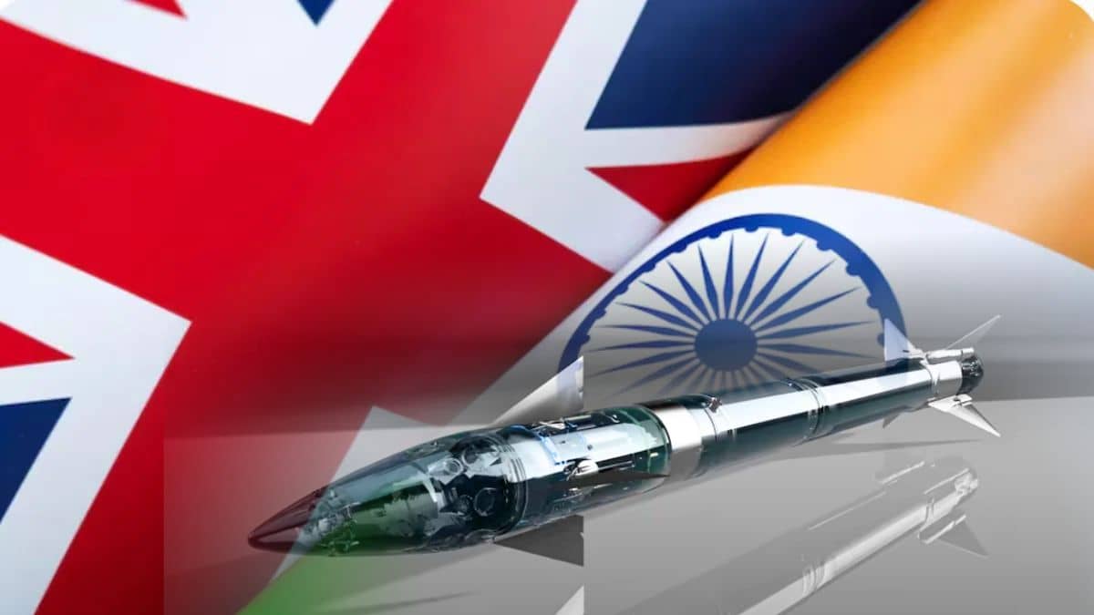 हल्की लेकिन मारक! ब्रिटेन से आ रही मात्र 13 किलो की सुपर मिसाइल, भारत-यूके के बीच हुई बड़ी डिफेंस डील हल्की लेकिन मारक! ब्रिटेन से आ रही मात्र 13 किलो की सुपर मिसाइल, भारत-यूके के बीच हुई बड़ी डिफेंस डील