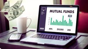 Mutual Fund में निवेश करना हो सकता है सस्ता, ब्रोकरेज फीस घटाने की तैयारी में SEBI; नए साल से पहले मिल सकता है तोहफा Mutual Fund में निवेश करना हो सकता है सस्ता, ब्रोकरेज फीस घटाने की तैयारी में SEBI; नए साल से पहले मिल सकता है तोहफा