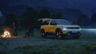 टाटा सिएरा पर टूट पड़े लोग, 24 घंटे में 70000 बुकिंग; जानें- कितना लग रहा टोकन अमाउंट और कब शुरू होगी डिलीवरी