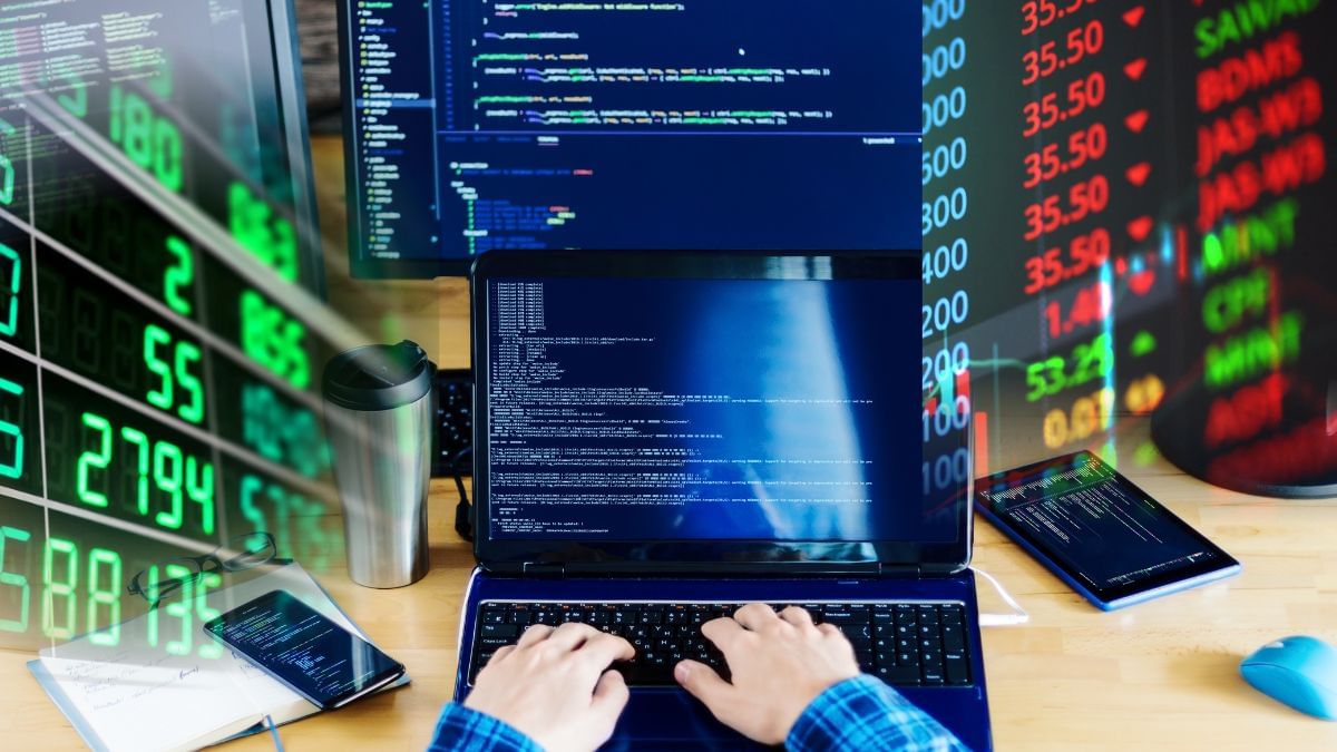 5 साल में 1200% का रिटर्न, FY26 में 21% मार्जिन गाइडेंस; Q2 में 8% बढ़ी सेल्स, फोकस में रखें ये सॉफ्टवेयर स्टॉक्स