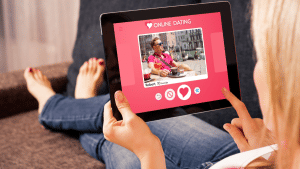 नोएडा में सामने आया डेटिंग ऐप ठगी का बड़ा मामला, 2 साल तक चला LOVE गेम, 66 लाख रुपये हुए गायब