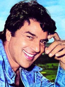 धर्मेंद्र की वे टॉप फिल्में जिन्होंने बॉक्स ऑफिस पर की सबसे ज्यादा कमाई