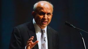 ये भारतीय है कनाडा का वॉरेन बफेट, 8 डॉलर से बना दिए 100 अरब डॉलर; जानें किसे बनाया अपना वारिस