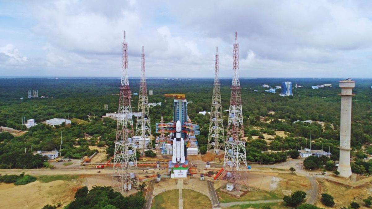 ISRO का बाहुबली रॉकेट LVM3-M5 आज भरेगा उड़ान, ले जाएगा भारी भरकम CMS-03 सैटेलाइट; जानें ये सफर क्यों अहम