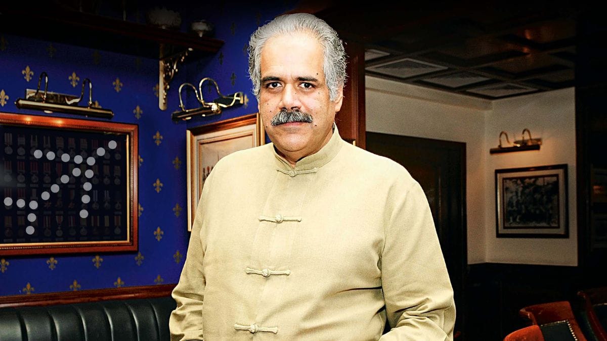 टीचर बनने का सपना देखने वाला वो लड़का, जिसने खड़ा कर दिया एविएशन साम्राज्य, Indigo के मालिक राहुल भाटिया की कहानी, नेटवर्थ सुनकर रह जाएंगे दंग