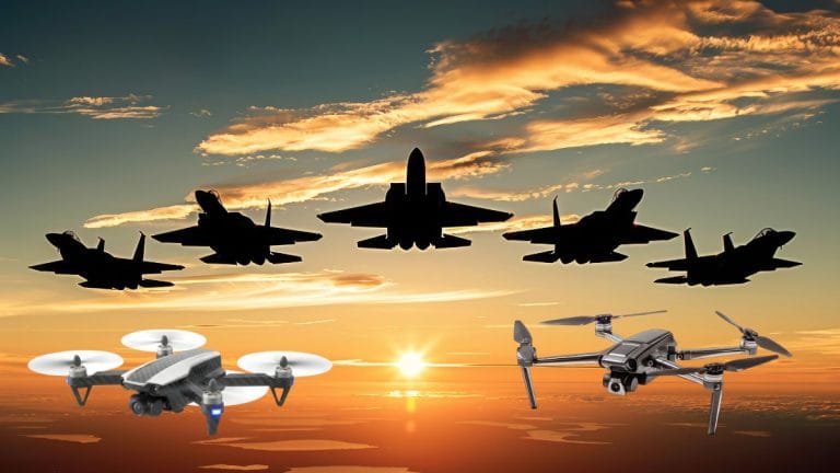 स्वदेशी फाइटर जेट से कामिकाजे ड्रोन तक, HAL और Solar Industries पर ब्रोकरेज का भरोसा; 12 महीनों में 37%–46% रिटर्न की उम्मीद