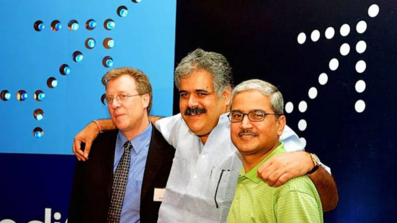 टीचर बनने का सपना देखने वाला वो लड़का, जिसने खड़ा कर दिया एविएशन साम्राज्य, Indigo के मालिक राहुल भाटिया की कहानी, नेटवर्थ सुनकर रह जाएंगे दंग